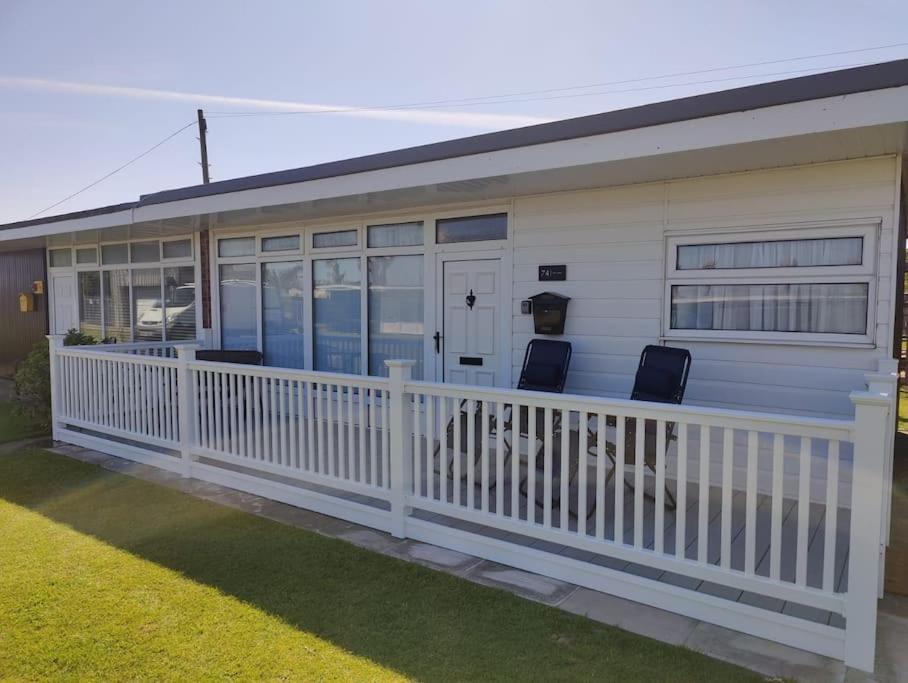L&L'S Lodge, A Small But Perfectly Formed Chalet Chapel St. Leonards Extérieur photo